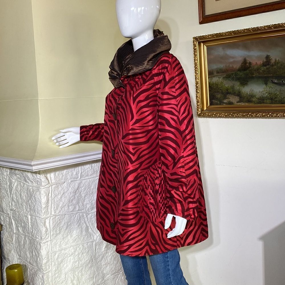 UBU Reversible Zebra Print Satin Car Length Coat - As New - Picture 4 of 16